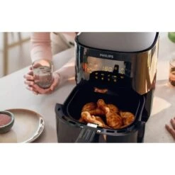 Philips Essential Airfryer HD9252/70 -Philips Verkoop 212 9252 8 1